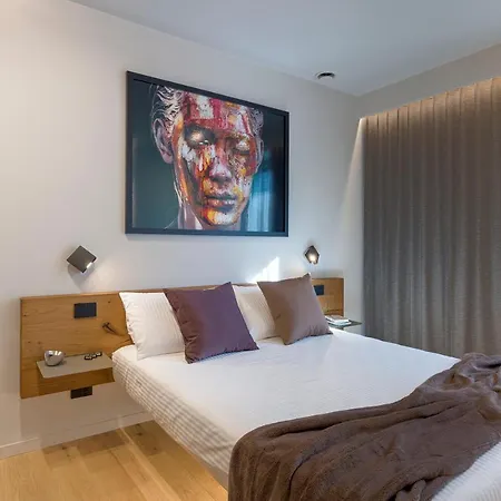 Aera Luxury - 301 302 Apartment *