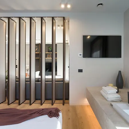 Aera Luxury - 301 302 Apartment Catania